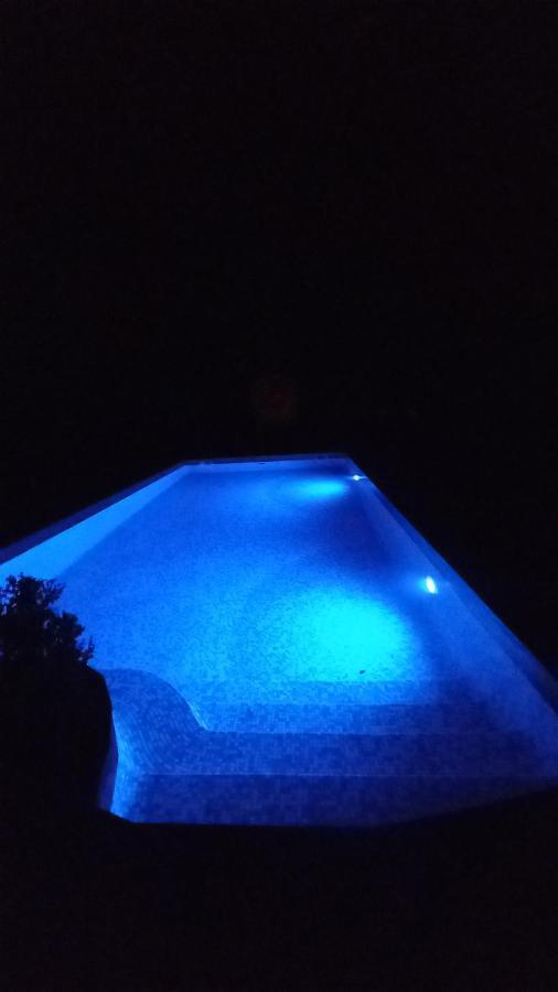 Willa La Roulotte A Juju Le Bosc  Zewnętrze zdjęcie